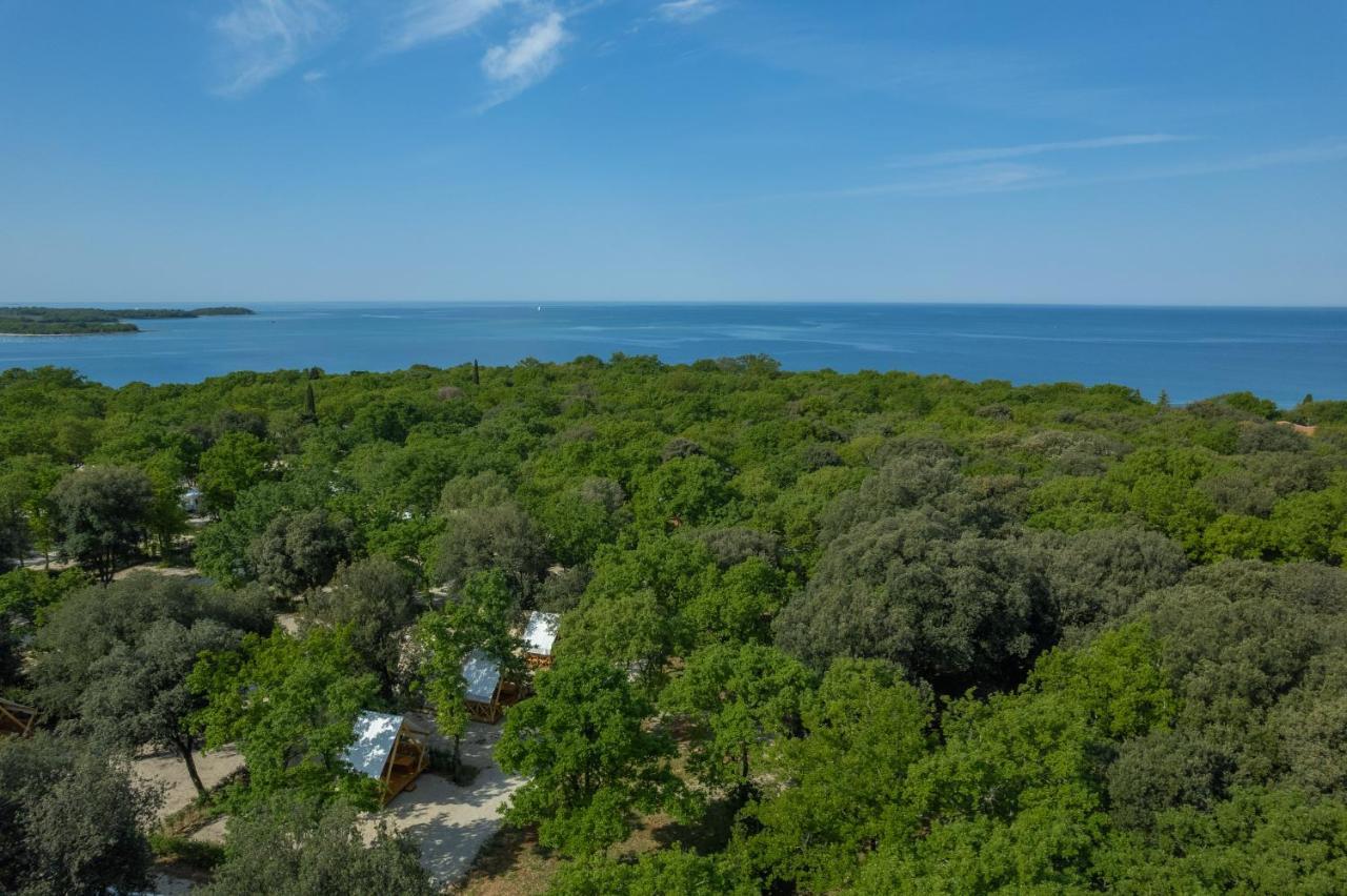 Eco Glamping- Fkk Nudist Camping Solaris Porec Exterior photo